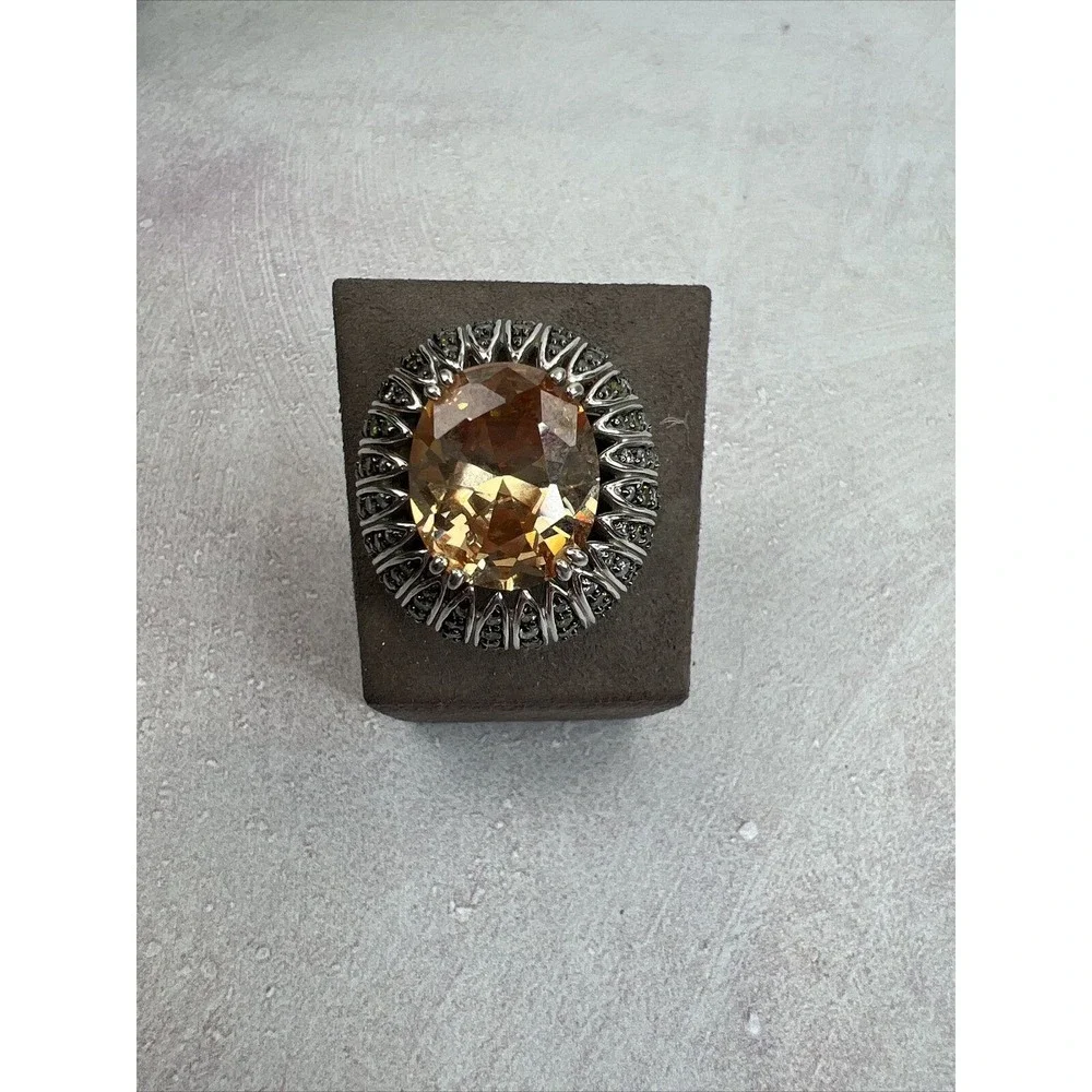 Large Statement Ring Costume Bold Yellow Mob Wife Modern‎
